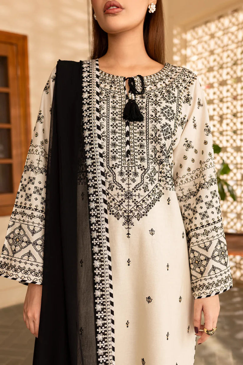 Zoom  BATIK-3PC LAWN With Embroidery