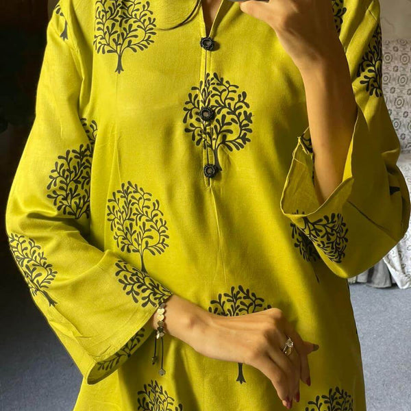 Rooh-e-Rang Leelan 2pc Stitched Suit